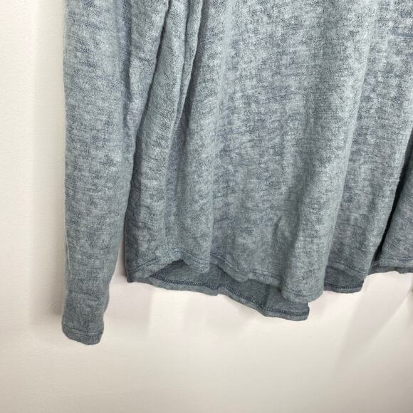 Ces Femme Blue Knit Shoulder Long Sleeve Shirt Women's Plus Size 1XL NWOT - Picture 3 of 7